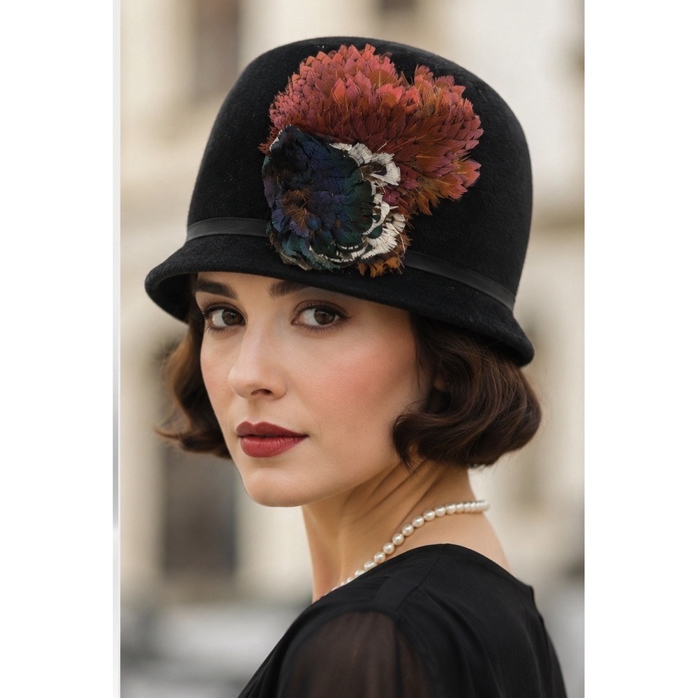 Vintage Bon Marche Black Fur Velour Cloche Hat w/ Iridescent Pheasant Feathers